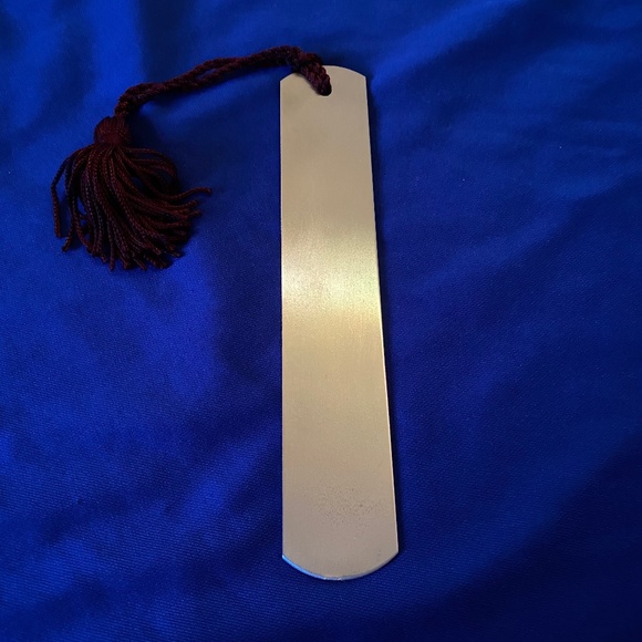 Salisbury Pewter Bookmark with Burgundy Tassel - Picture 4 of 14